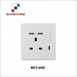 Safewire KC1-042 13A with 2USB socket 1000MA