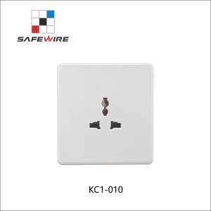 Safewire KC1-010 3 pin universal socket 13A